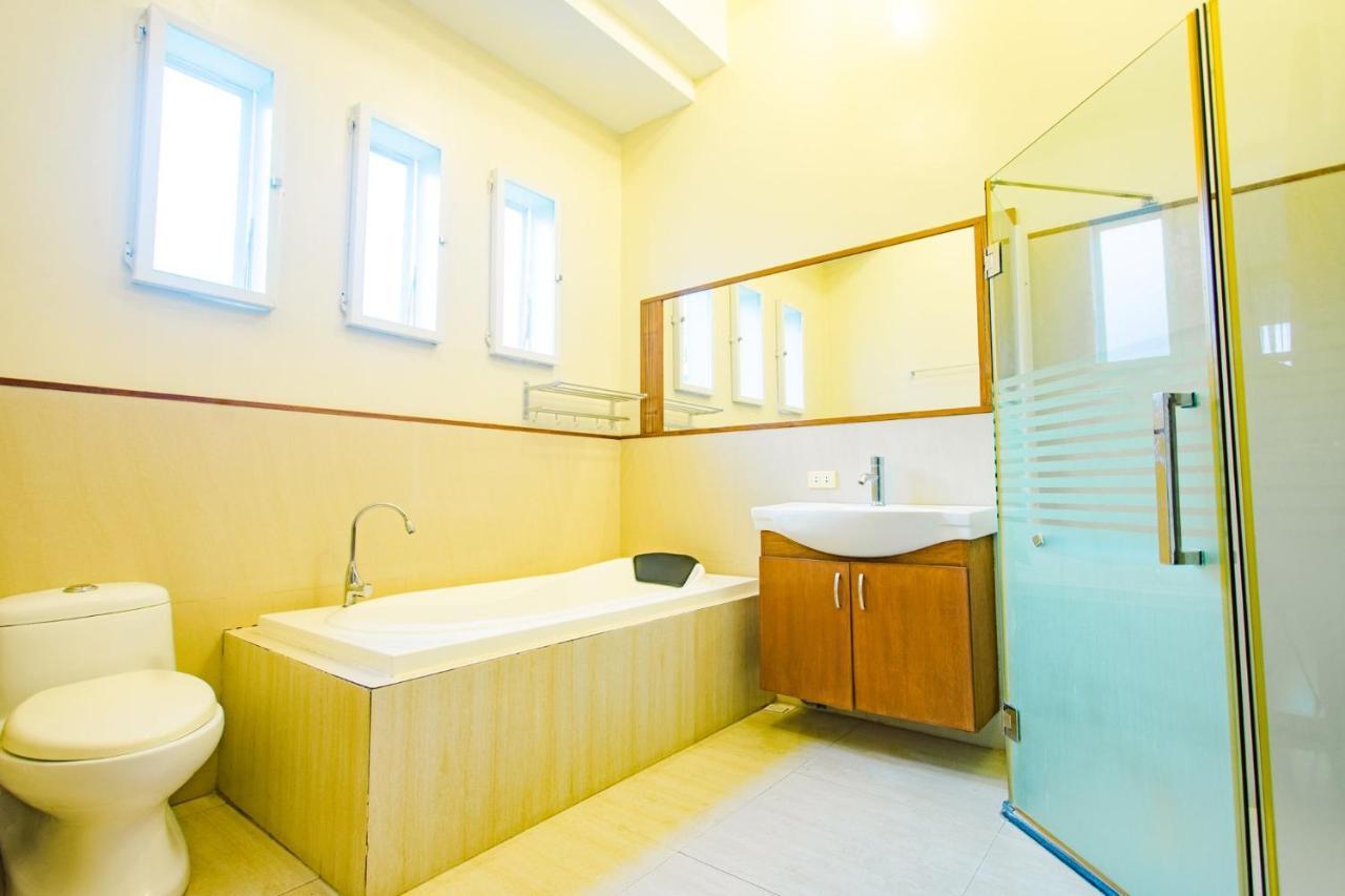 The Park - Silang Hotel Ngoại thất bức ảnh