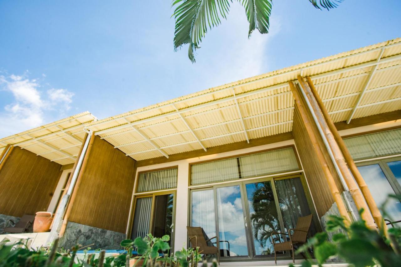 The Park - Silang Hotel Ngoại thất bức ảnh