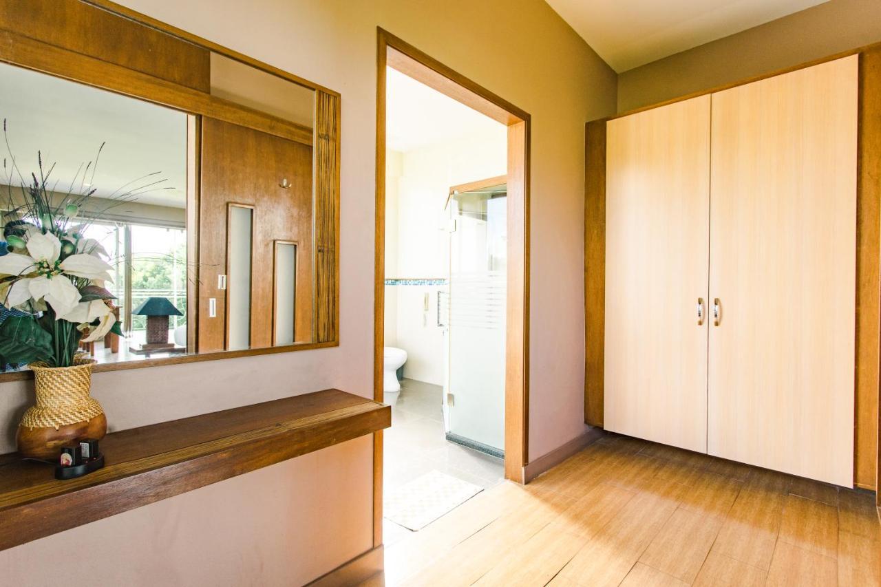 The Park - Silang Hotel Ngoại thất bức ảnh